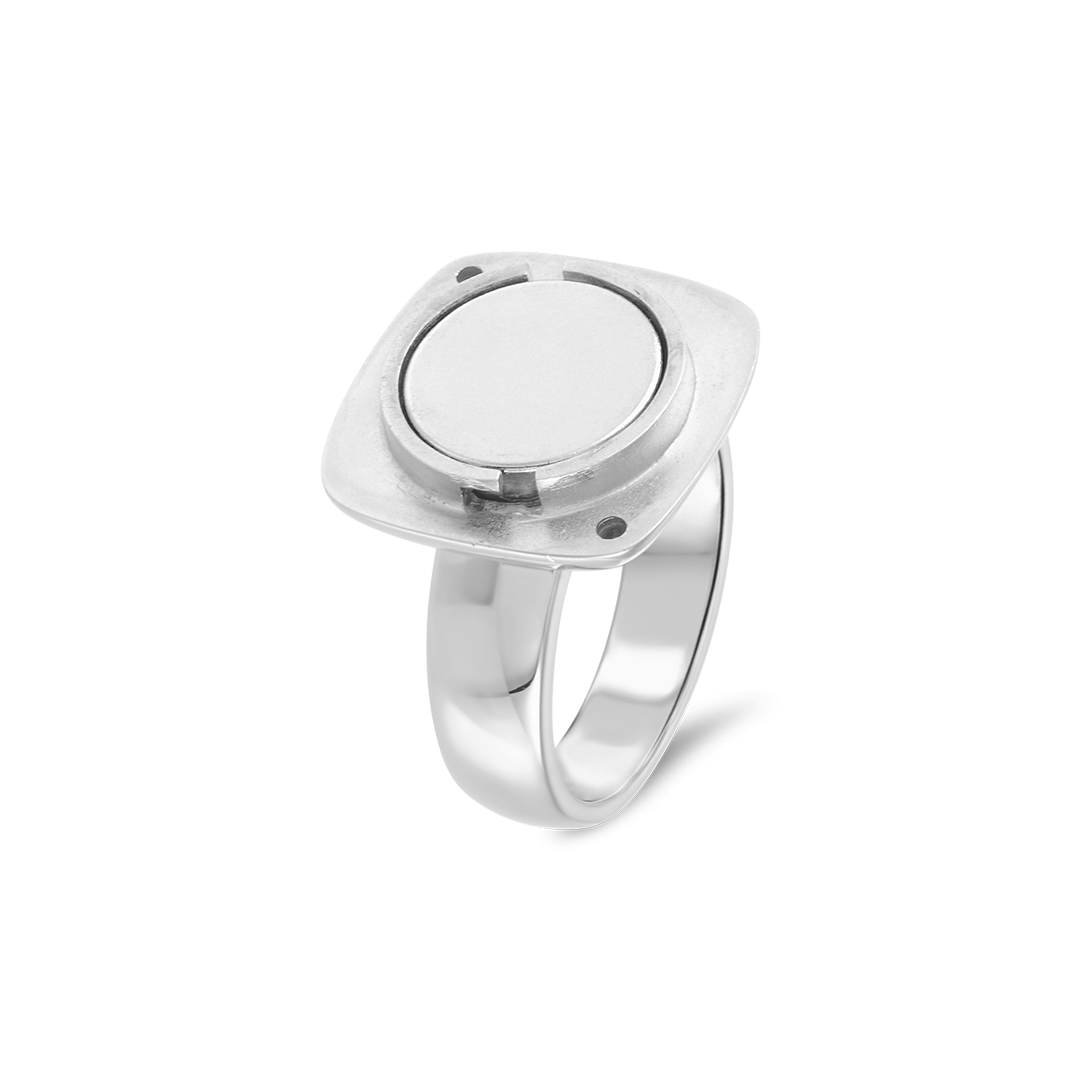 Interchangeable jewelry