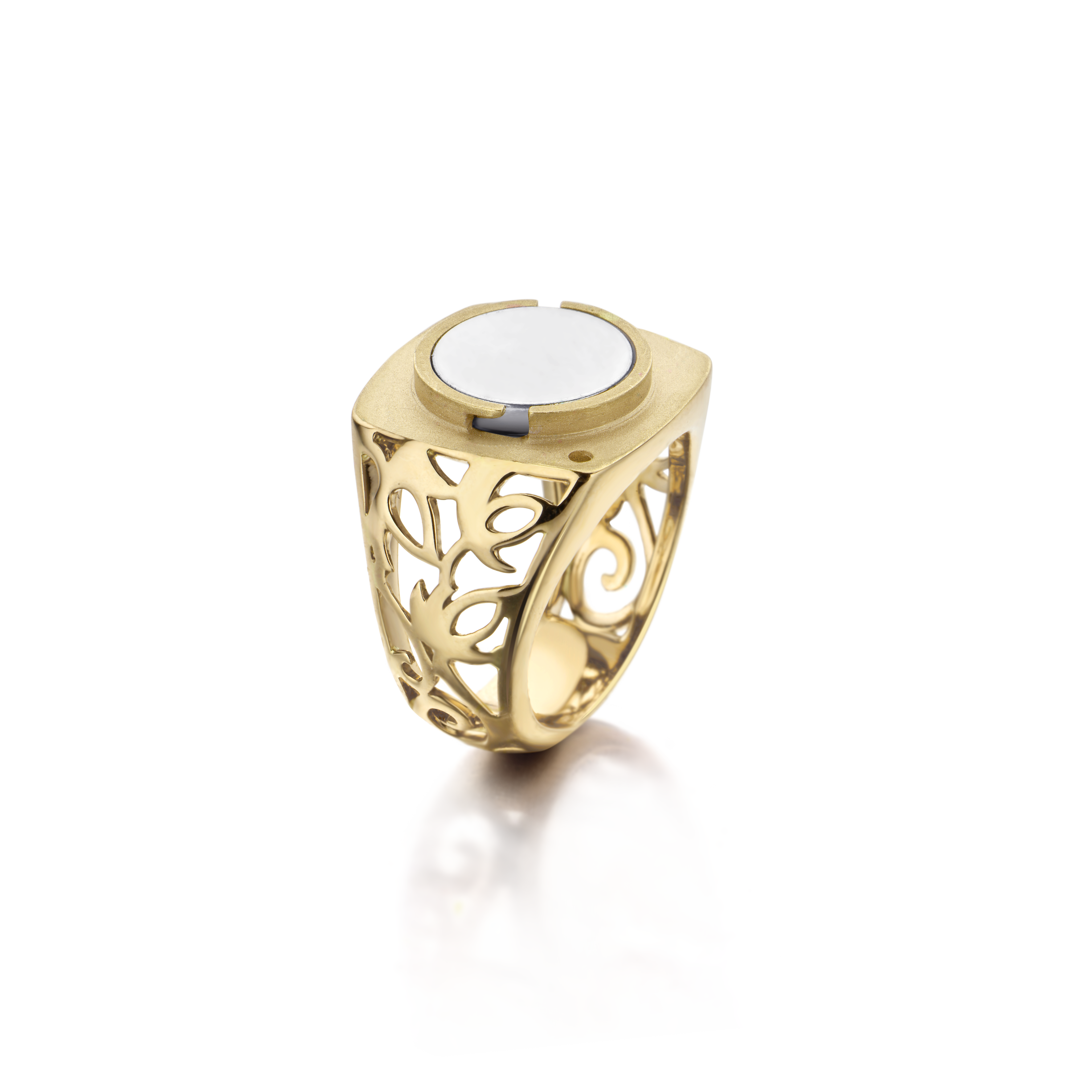 Interchangeable jewelry