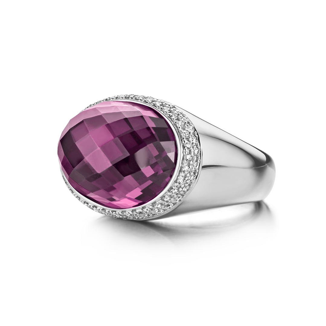 Interchangeable jewelry