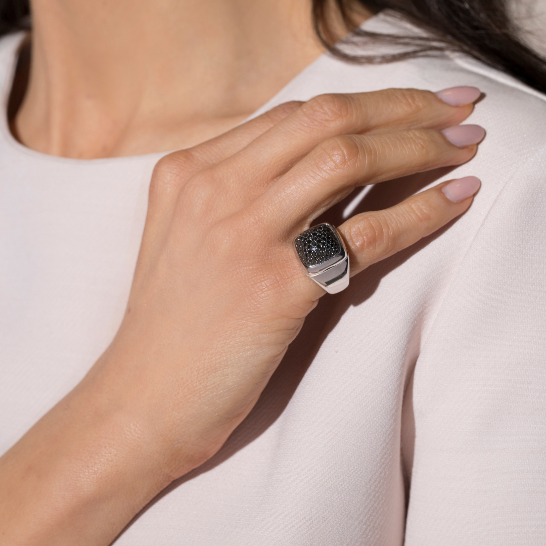 Interchangeable jewelry